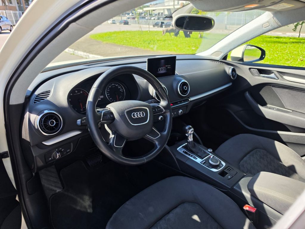 A3 Sedan 1.4/ Attra. 16V TB FSI S-tronic — foto 8