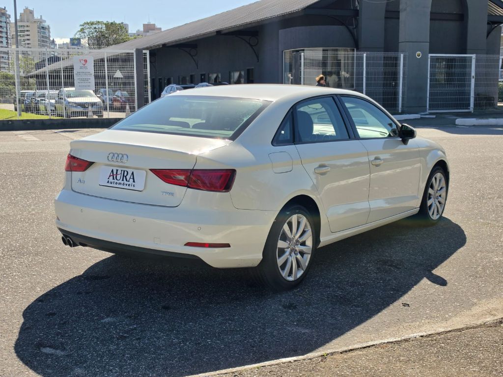 A3 Sedan 1.4/ Attra. 16V TB FSI S-tronic — foto 4