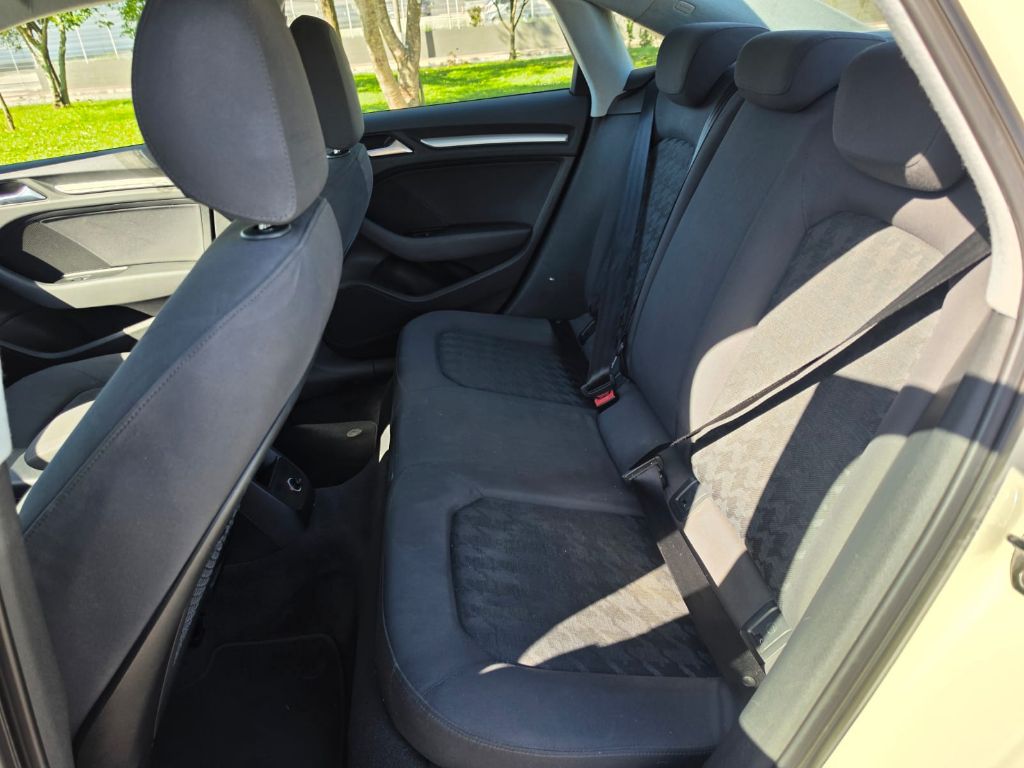 A3 Sedan 1.4/ Attra. 16V TB FSI S-tronic — foto 9