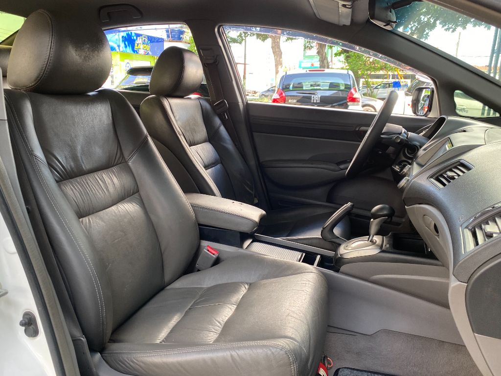 Civic Sedan LXS 1.8/1.8 Flex 16V Aut. 4p — foto 10