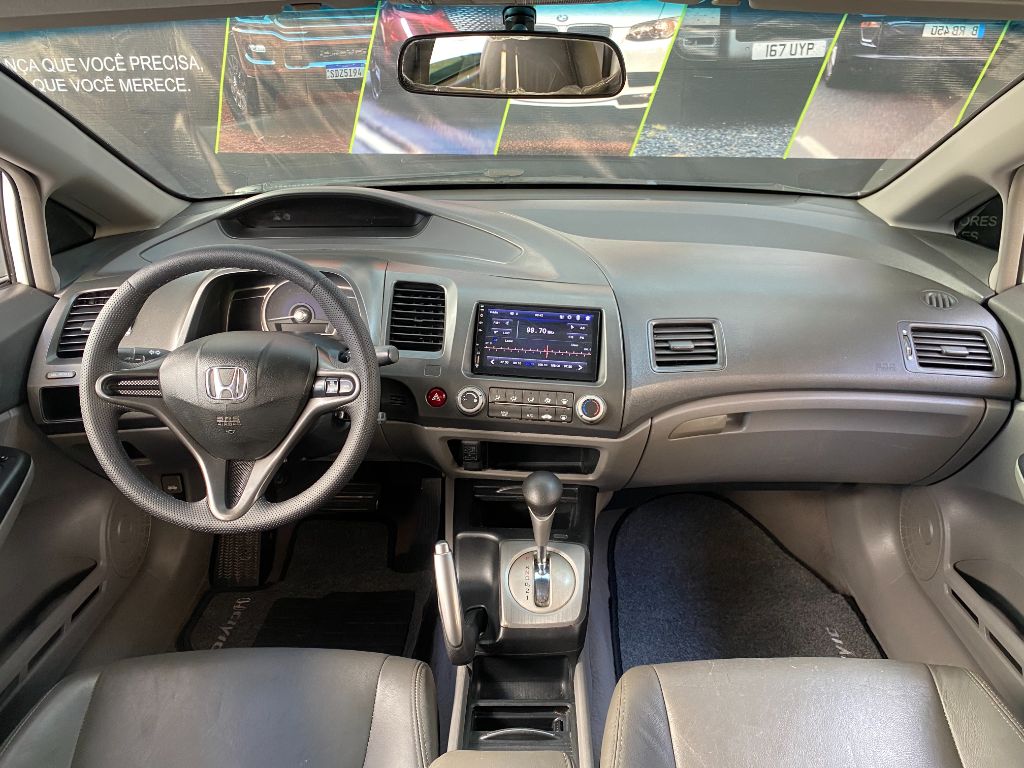 Civic Sedan LXS 1.8/1.8 Flex 16V Aut. 4p — foto 8