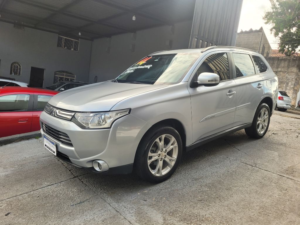OUTLANDER 2.0 16V 160cv Aut. — foto 1