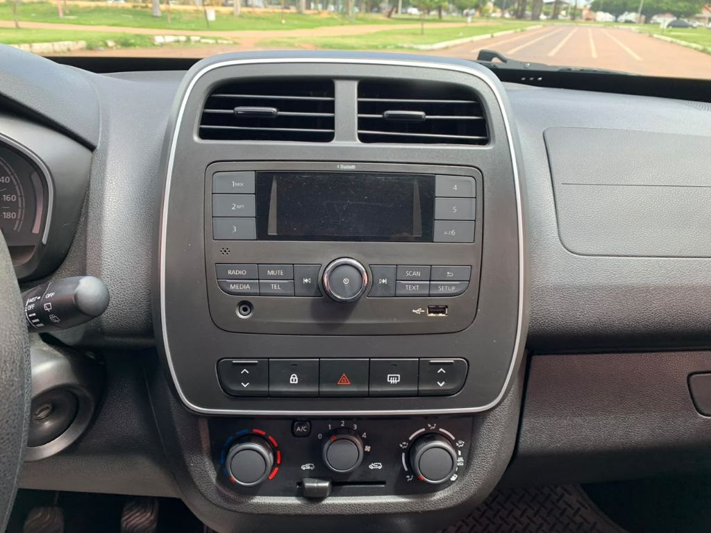 KWID Zen 1.0 Flex 12V 5p Mec. — foto 11