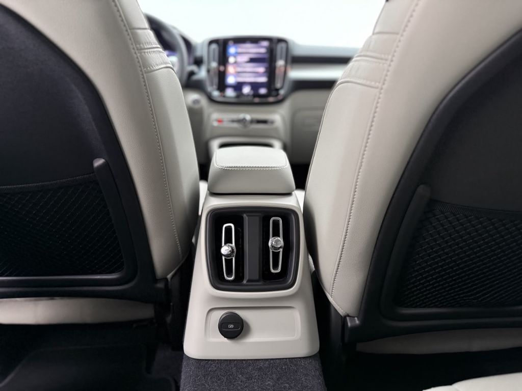 XC 40 T-5 INSC. EXPRE. 1.5 FWD (Híbrido) — foto 10