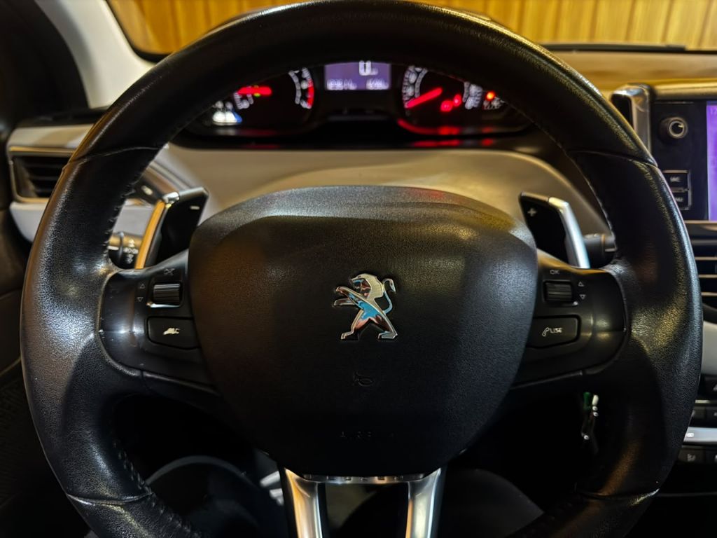 208 Allure 1.6 Flex 16V 5p Aut. — foto 10