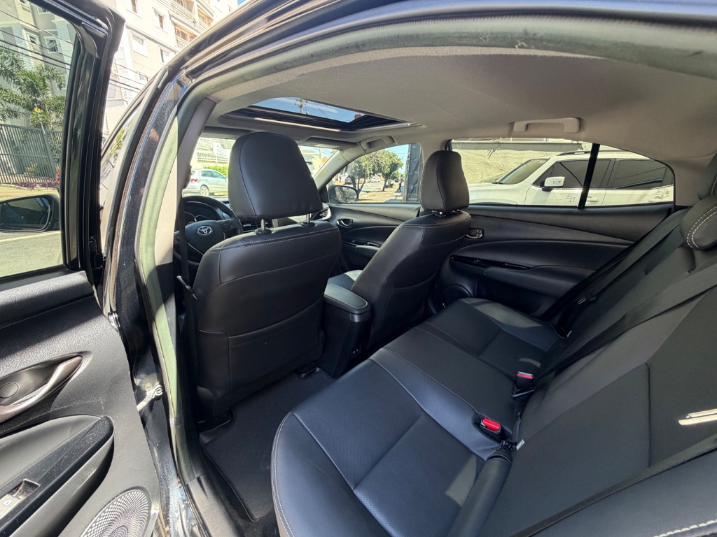YARIS XLS Sedan 1.5 Flex 16V 4p Aut. — foto 9