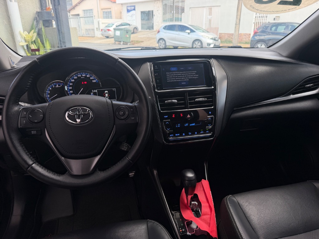 YARIS XLS Sedan 1.5 Flex 16V 4p Aut. — foto 12