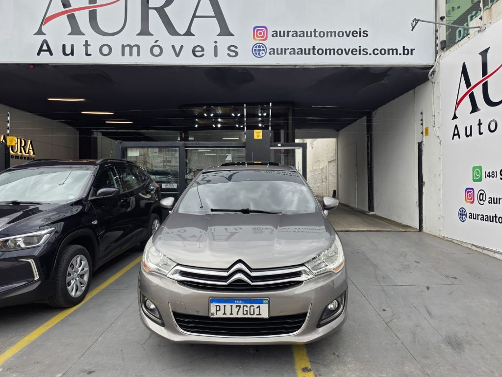 C4 LOUNGE Exclusive 1.6 Turbo Flex Aut. — foto 2