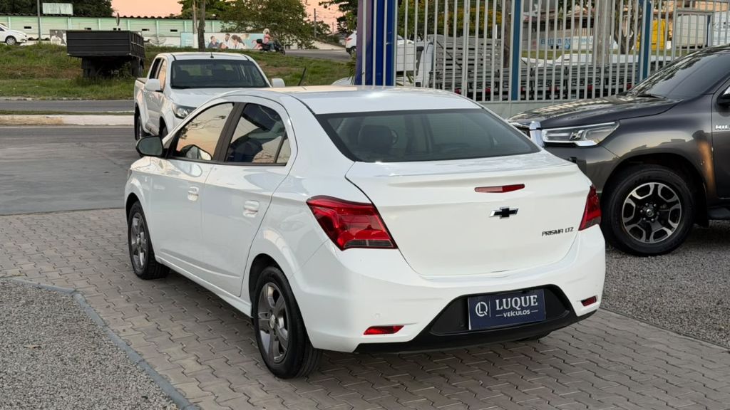 PRISMA Sed. LTZ 1.4 8V FlexPower 4p — foto 4