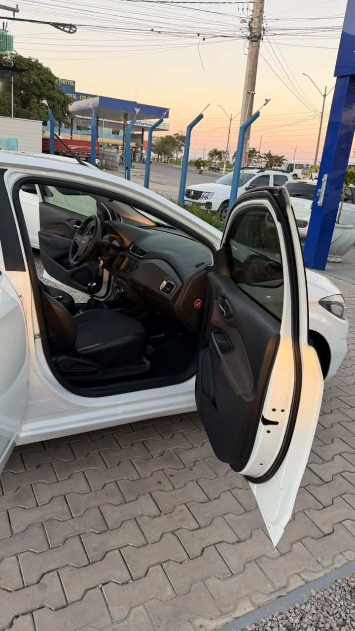 PRISMA Sed. LTZ 1.4 8V FlexPower 4p — foto 12