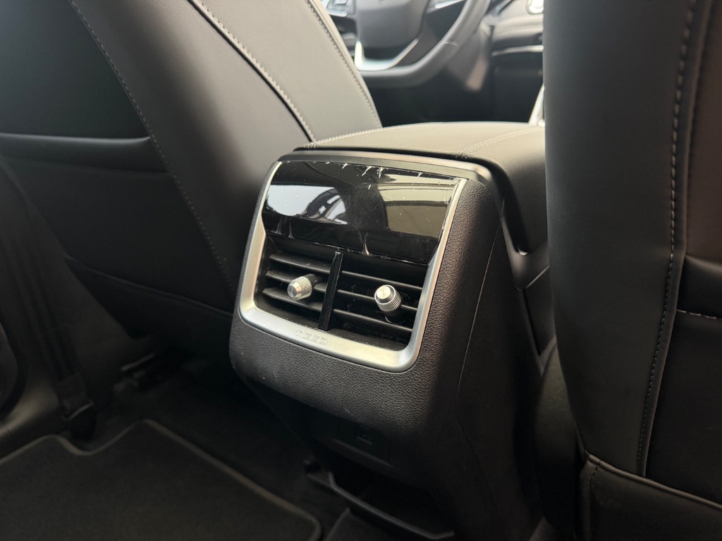 Tiggo 5X PRO Max Drive1.5 TB (Híbrido) — foto 15