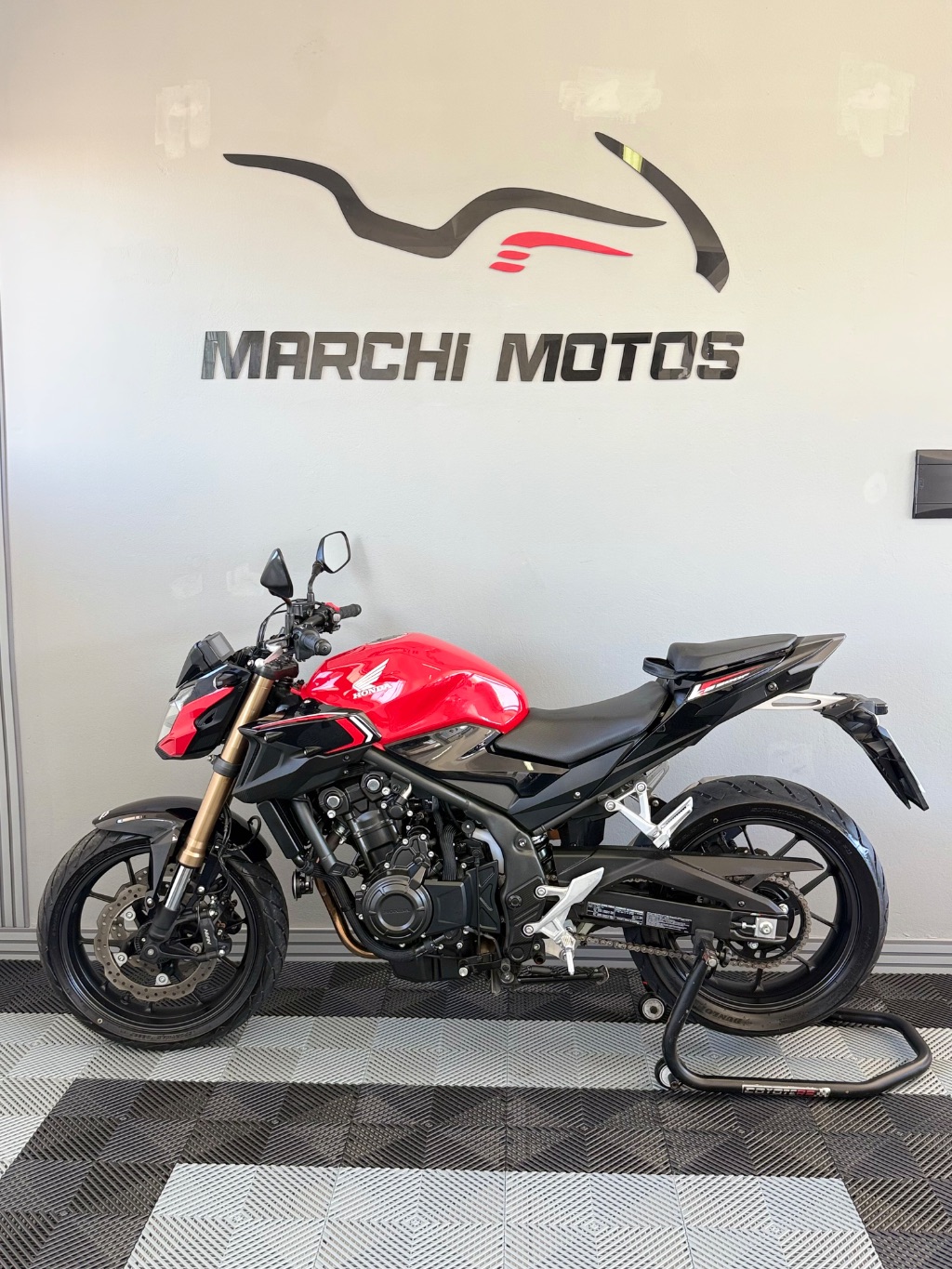 CB 500F — foto 4