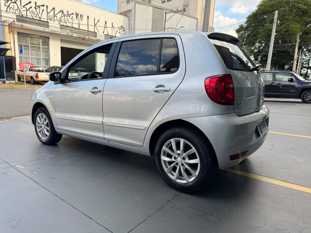 Fox 1.6 Mi Total Flex 8V 5p — foto 3