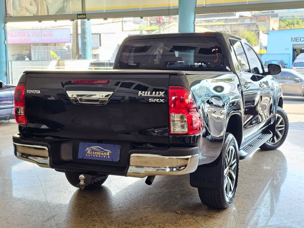 Hilux CD SRX 4x4 2.8 TDI 16V Diesel Aut. — foto 4