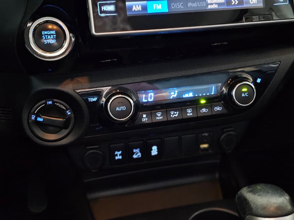 Hilux CD SRX 4x4 2.8 TDI 16V Diesel Aut. — foto 9