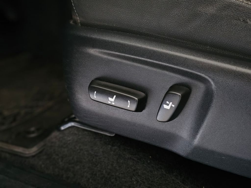 Hilux CD SRX 4x4 2.8 TDI 16V Diesel Aut. — foto 13