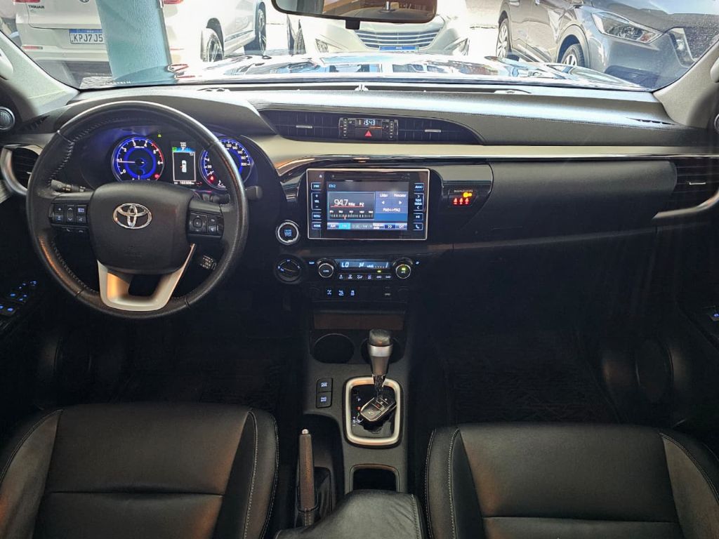 Hilux CD SRX 4x4 2.8 TDI 16V Diesel Aut. — foto 6