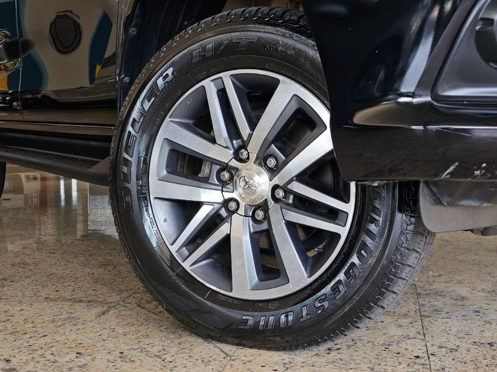 Hilux CD SRX 4x4 2.8 TDI 16V Diesel Aut. — foto 16
