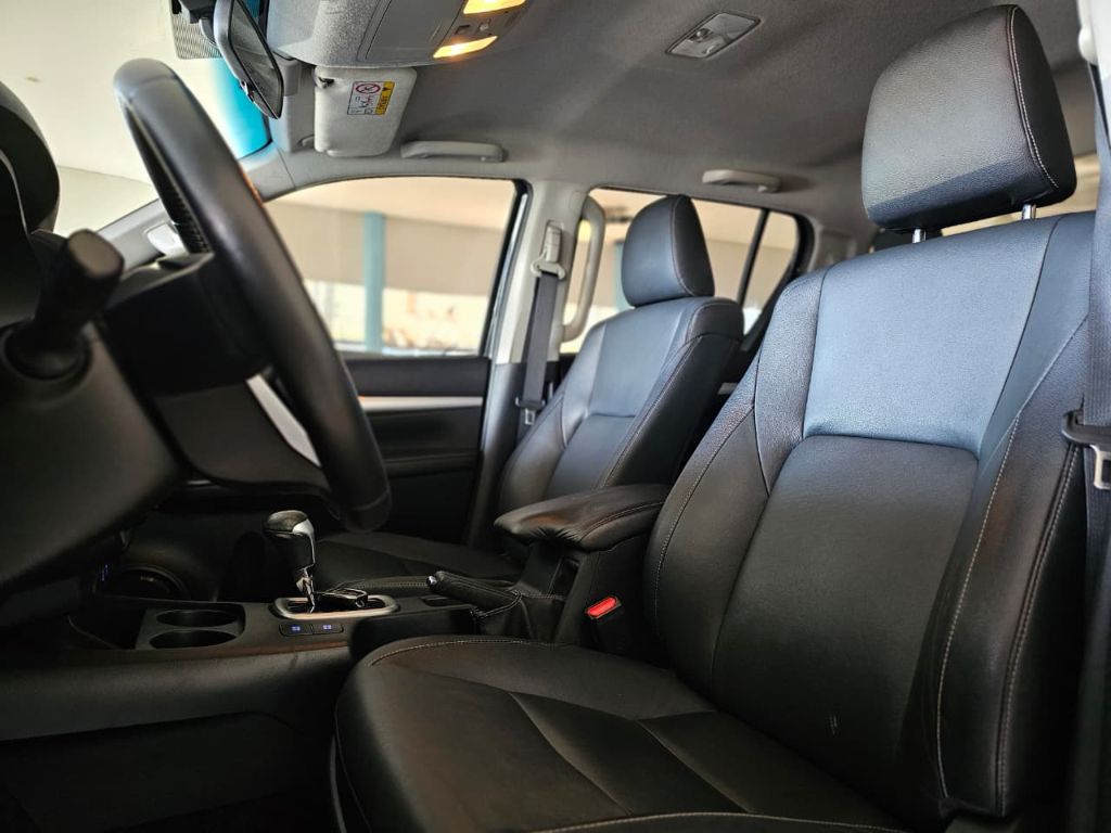 Hilux CD SRX 4x4 2.8 TDI 16V Diesel Aut. — foto 15