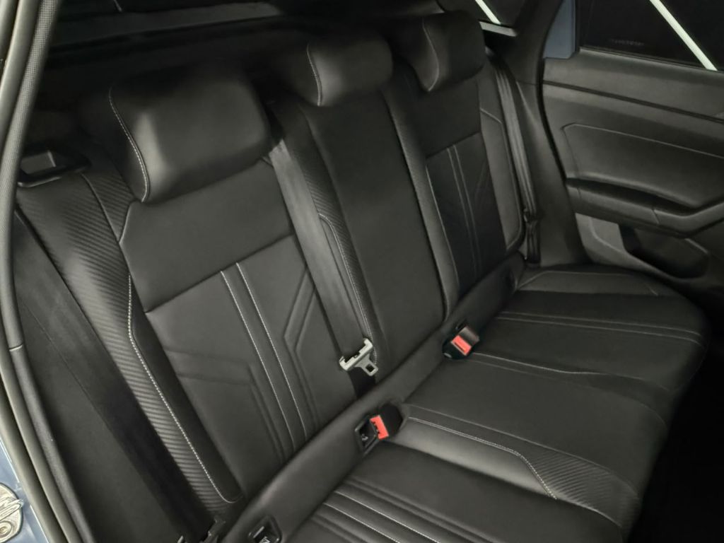 NIVUS 1.0 HIGHLINE 200TSI — foto 11