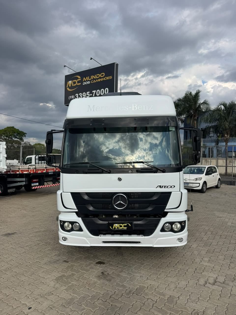 MB ATEGO 3030 TETO ALTO - CHASSI — foto 2