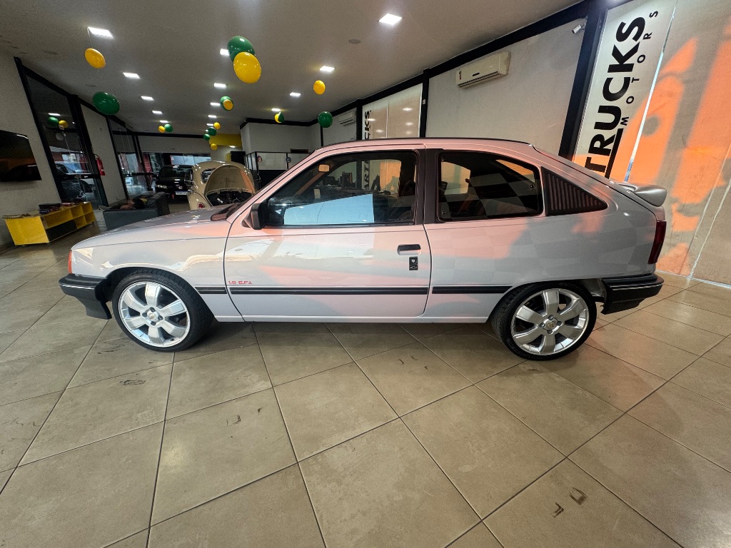 Kadett GL 1.8 — foto 5