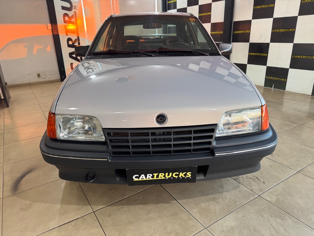 Kadett GL 1.8 — foto 3