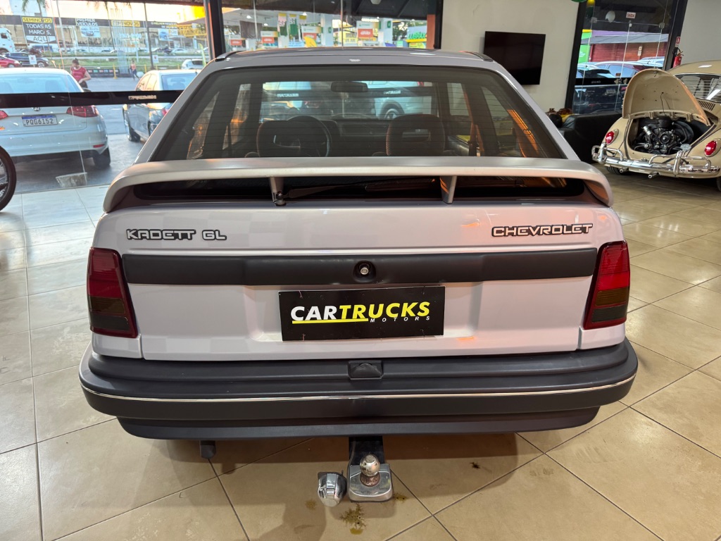 Kadett GL 1.8 — foto 7