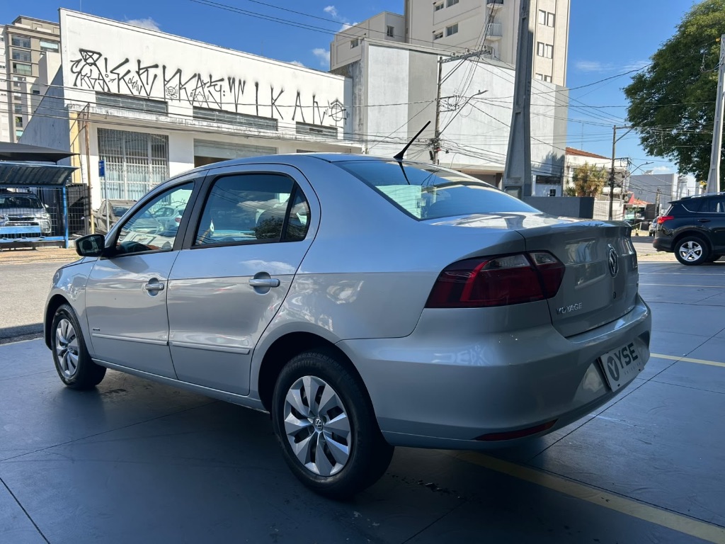 VOYAGE 1.6/1.6 City  Mi Total Flex 8V 4p — foto 6