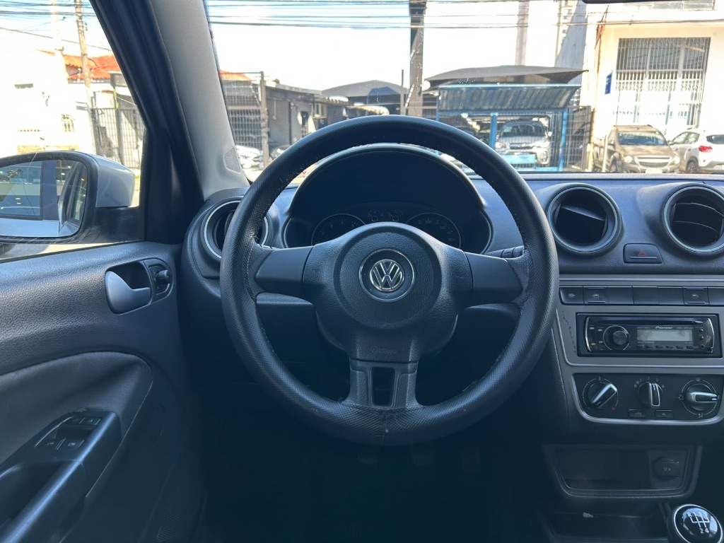 VOYAGE 1.6/1.6 City  Mi Total Flex 8V 4p — foto 5