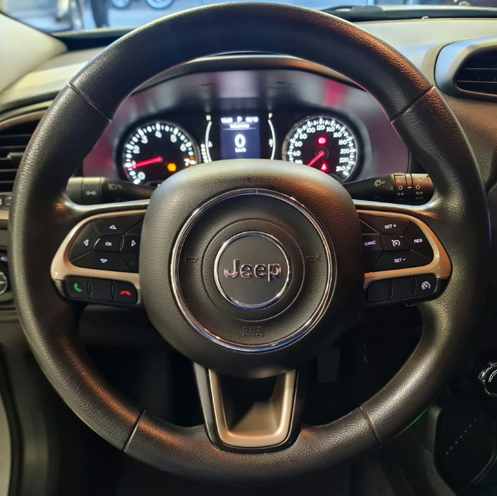 Renegade Sport 1.8 4x2 Flex 16V Aut. — foto 13