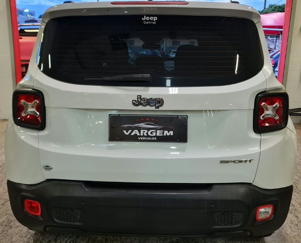 Renegade Sport 1.8 4x2 Flex 16V Aut. — foto 5