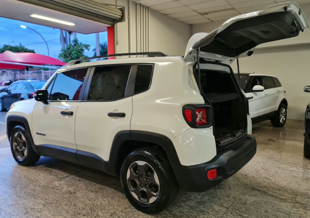 Renegade Sport 1.8 4x2 Flex 16V Aut. — foto 7