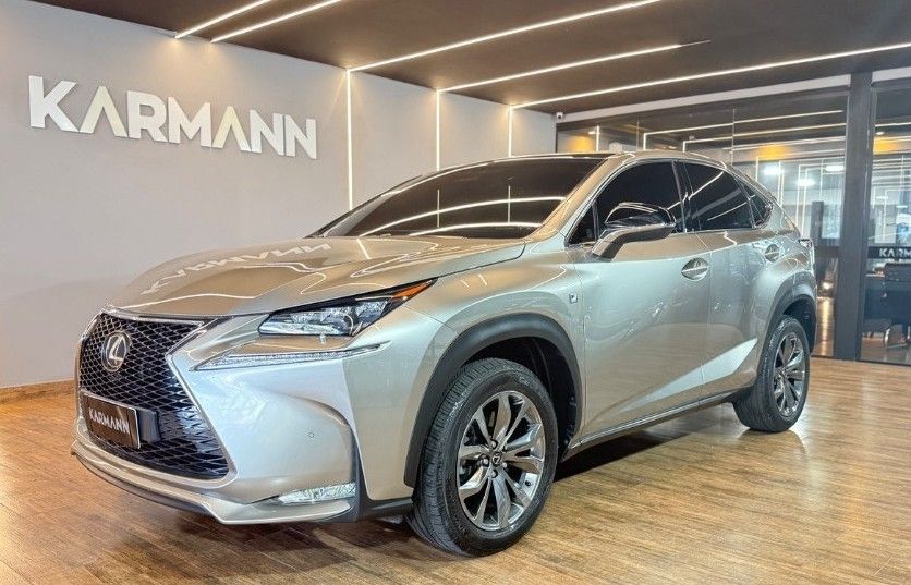 NX-200t F-Sport AWD 2.0 16v 238cv Aut. — foto 1