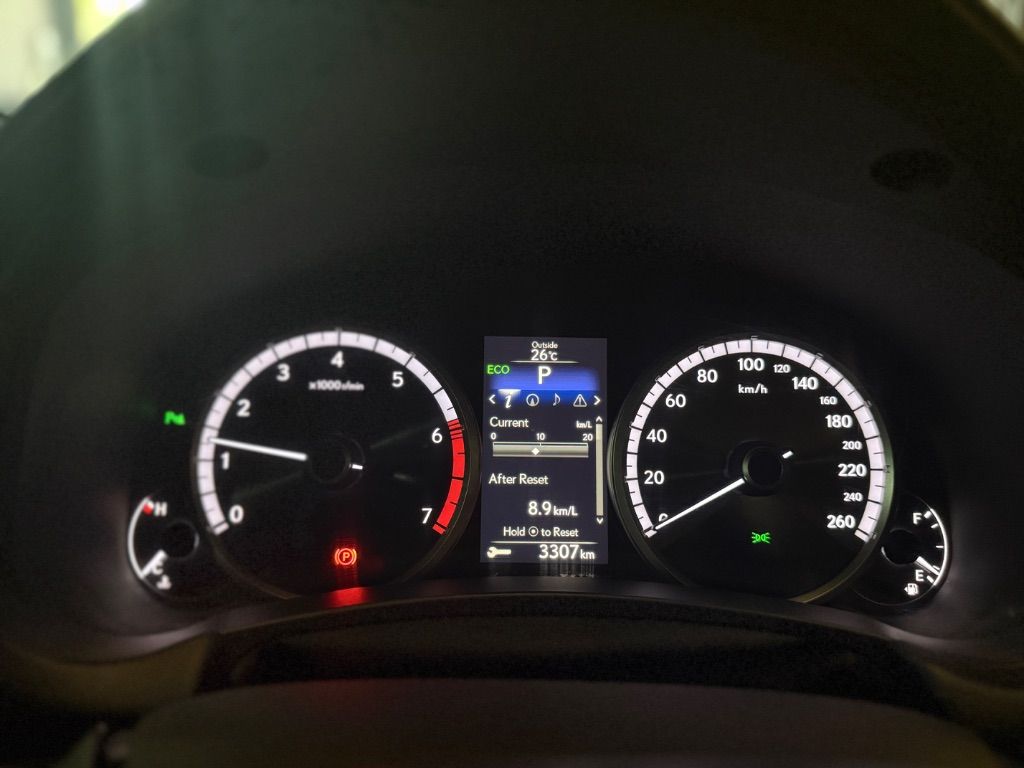 NX-200t F-Sport AWD 2.0 16v 238cv Aut. — foto 4