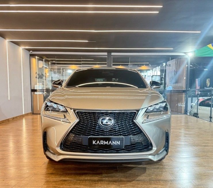 NX-200t F-Sport AWD 2.0 16v 238cv Aut. — foto 2