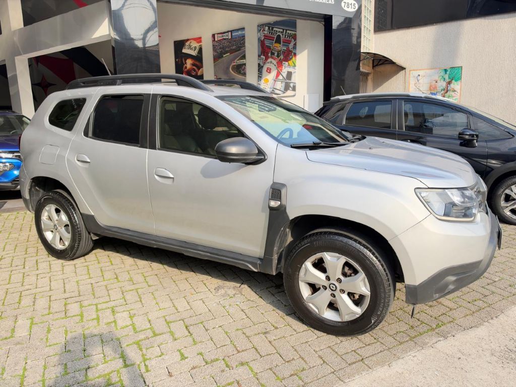 DUSTER Intense 1.6 16V Flex Mec. — foto 13