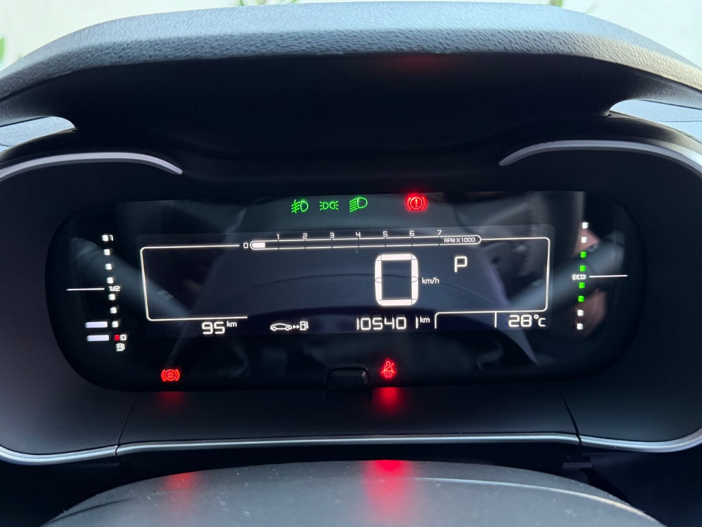 C4 CACTUS SHINE Pack 1.6 Turbo Flex Aut. — foto 13
