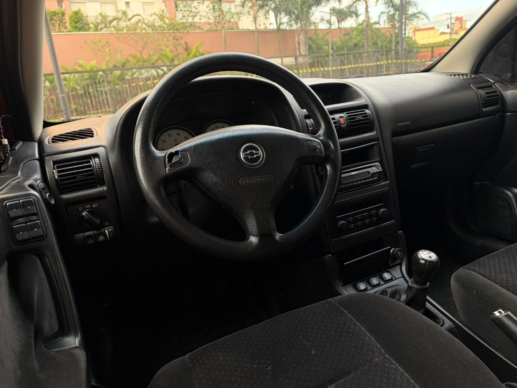 GM ASTRA 1.8 ADVANTAGE — foto 6