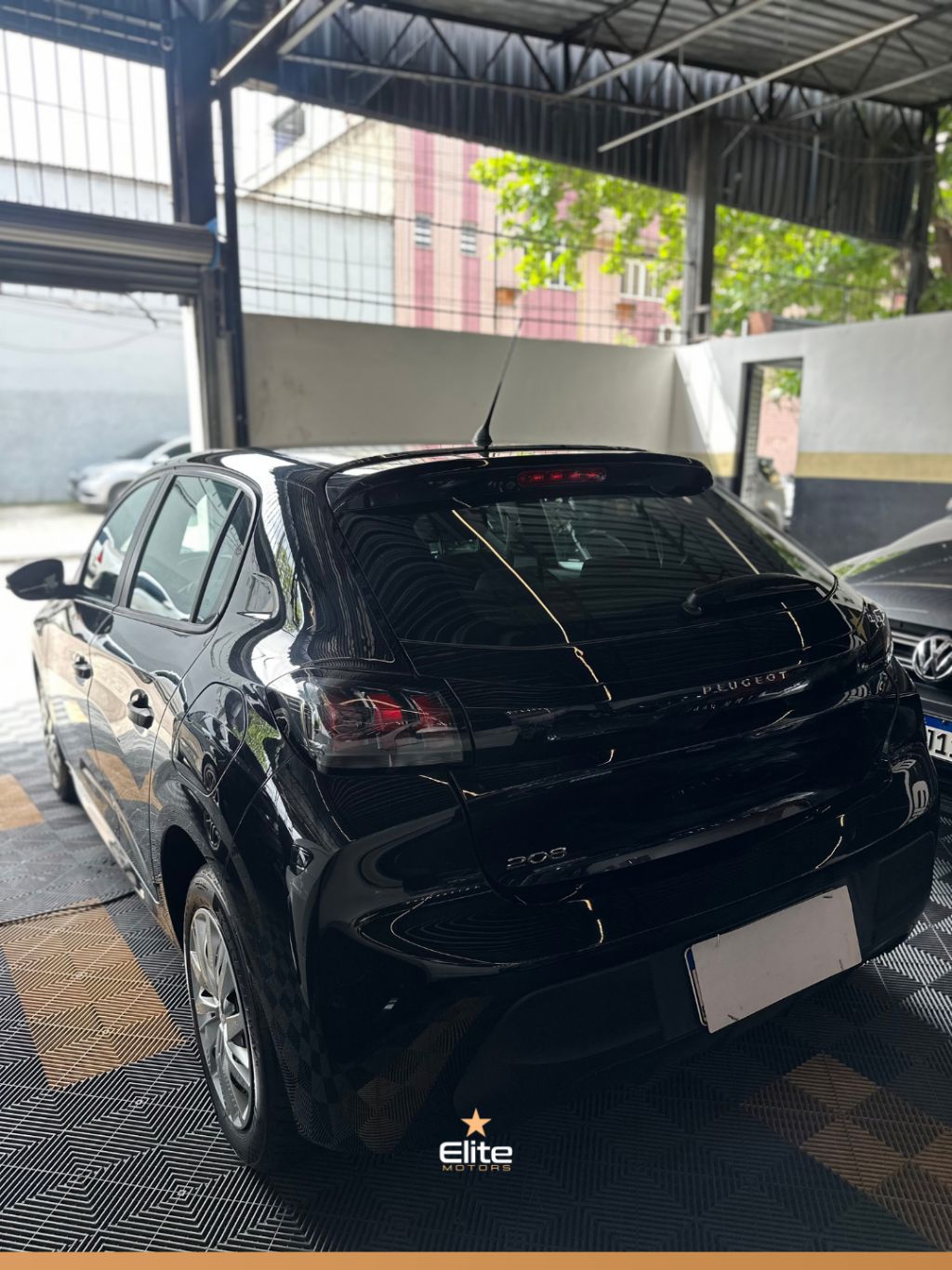 208 Like 1.0 Flex 6V 5p Mec. — foto 9