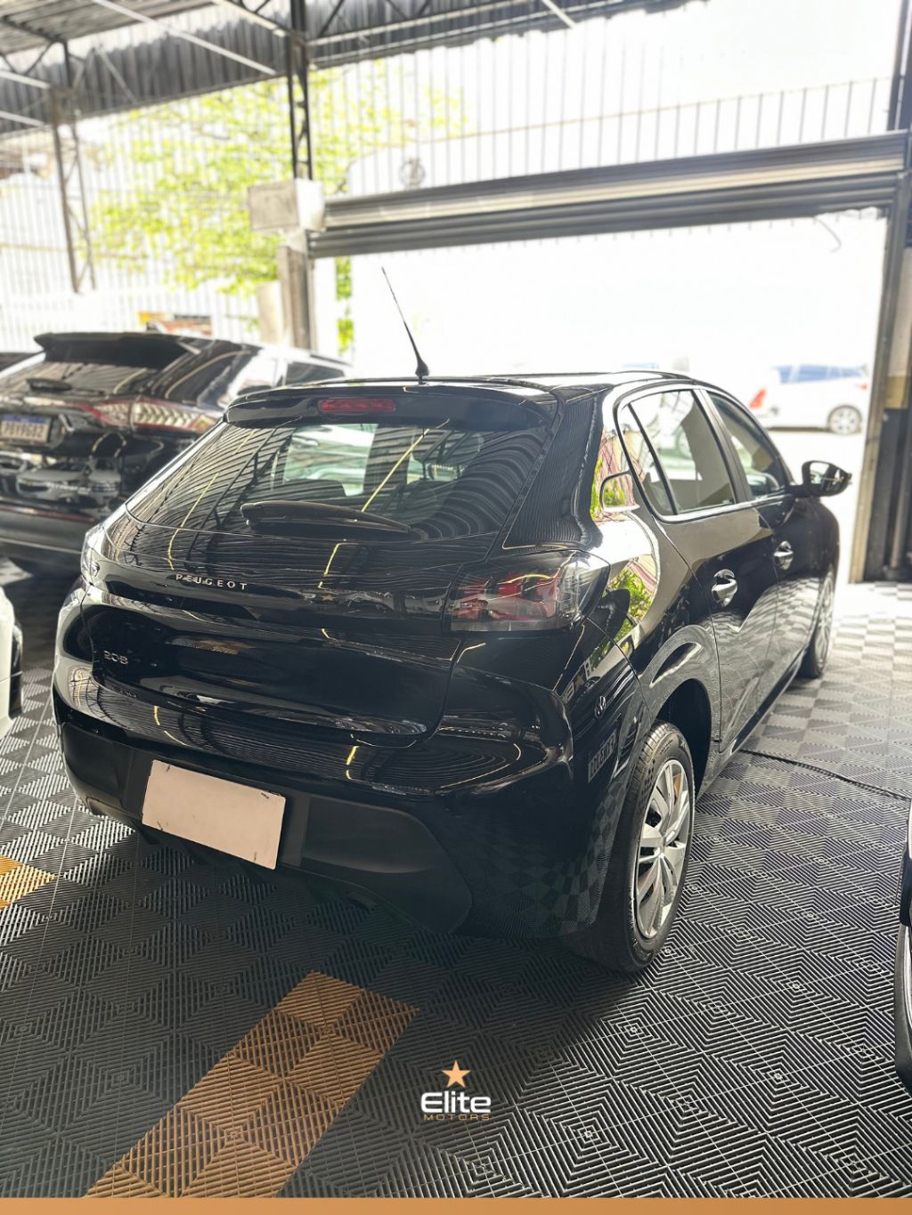 208 Like 1.0 Flex 6V 5p Mec. — foto 10