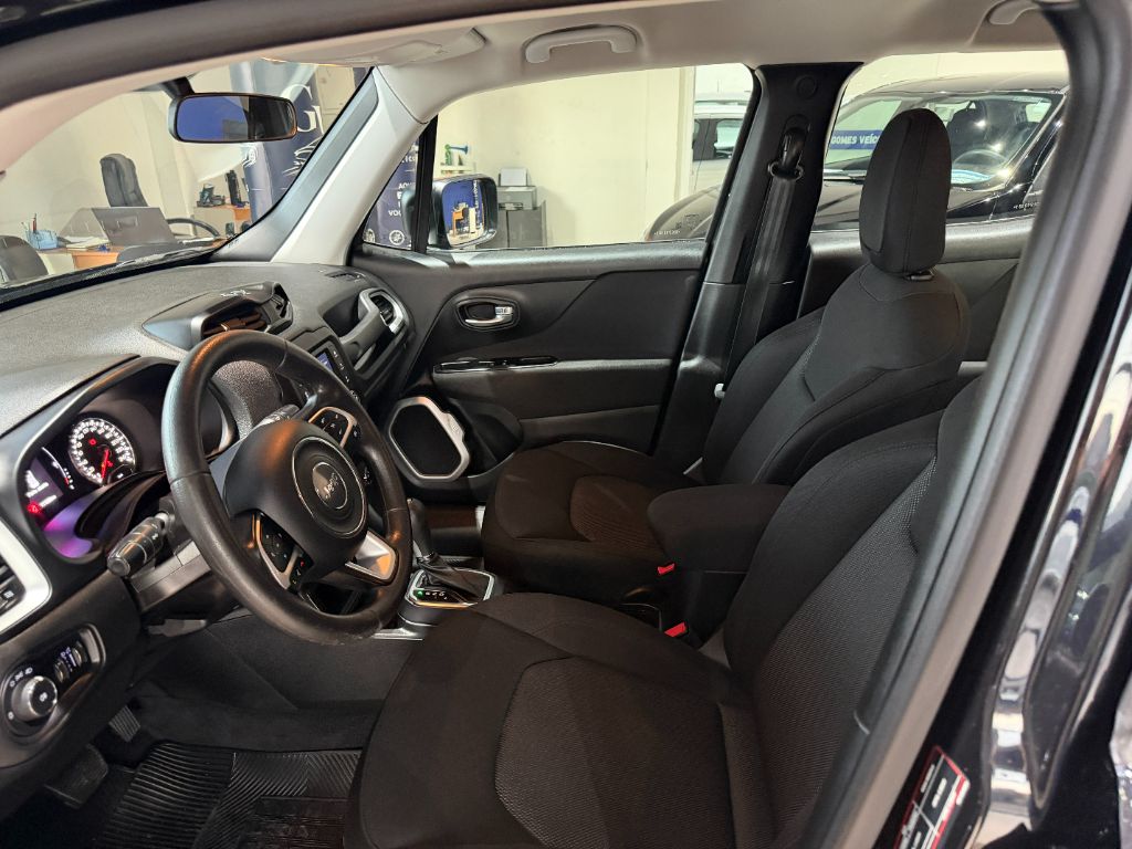 Renegade Sport 1.8 4x2 Flex 16V Aut. — foto 10