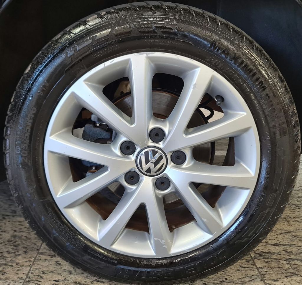 JETTA Comfortline 2.0 T.Flex 8V 4p Tipt. — foto 23