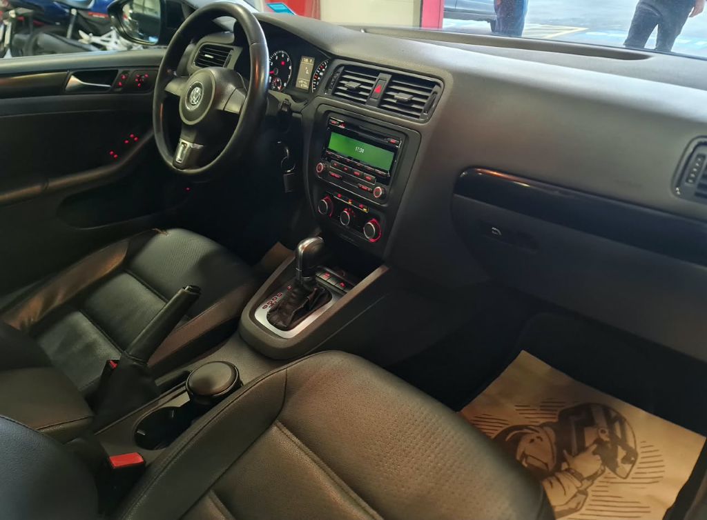 JETTA Comfortline 2.0 T.Flex 8V 4p Tipt. — foto 13