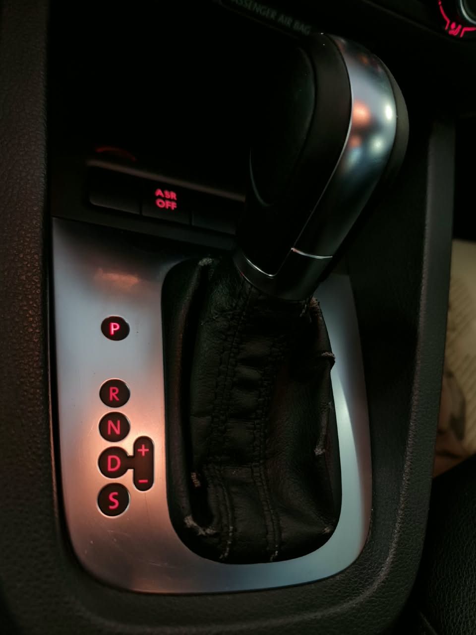JETTA Comfortline 2.0 T.Flex 8V 4p Tipt. — foto 18