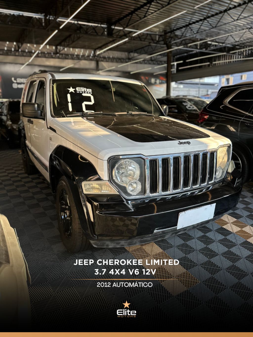 Cherokee Limited 3.7 4x4 V6 12V Aut. — foto 1