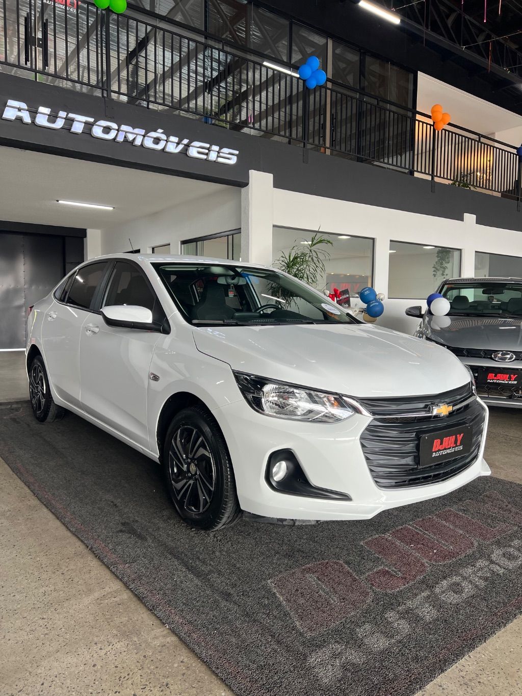 ONIX SEDAN Plus LT 1.0 12V Flex 4p Mec. — foto 10
