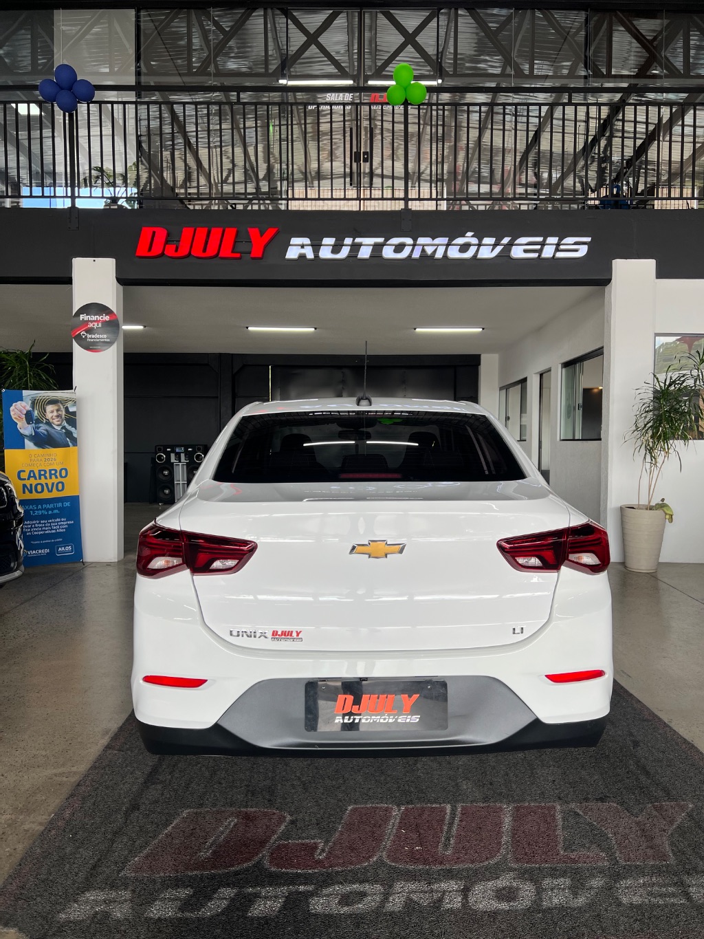 ONIX SEDAN Plus LT 1.0 12V Flex 4p Mec. — foto 7