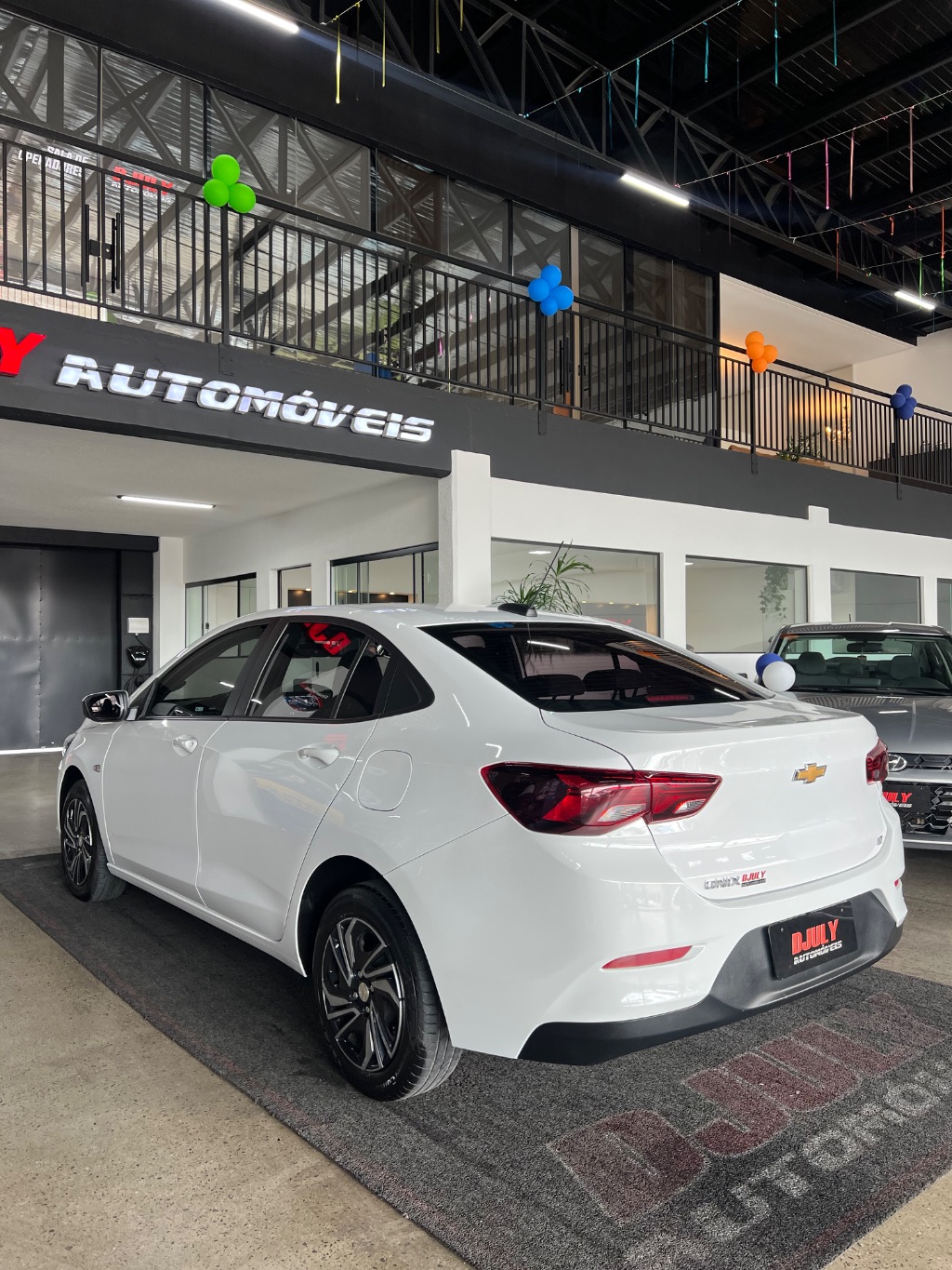 ONIX SEDAN Plus LT 1.0 12V Flex 4p Mec. — foto 6