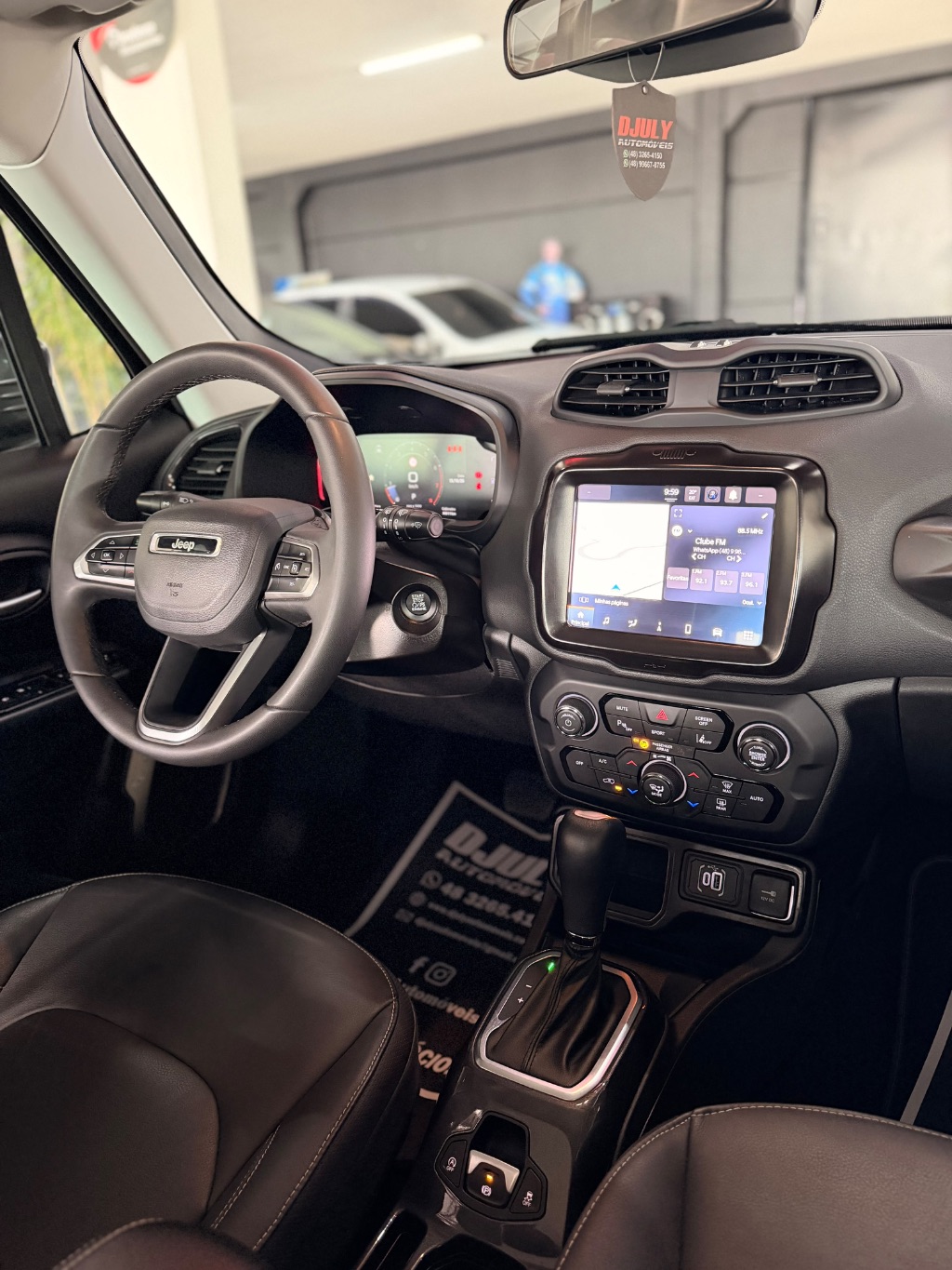 Renegade Long. T270 1.3 TB 4x2 Flex Aut. — foto 2